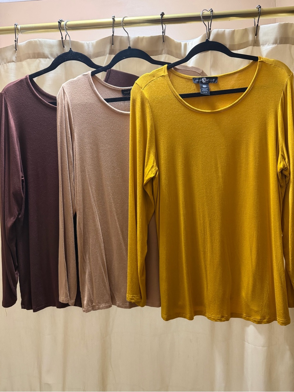 Ashley Stewart Long Sleeve Top in Mustard Yellow & Brown and Taupe Size 14/16